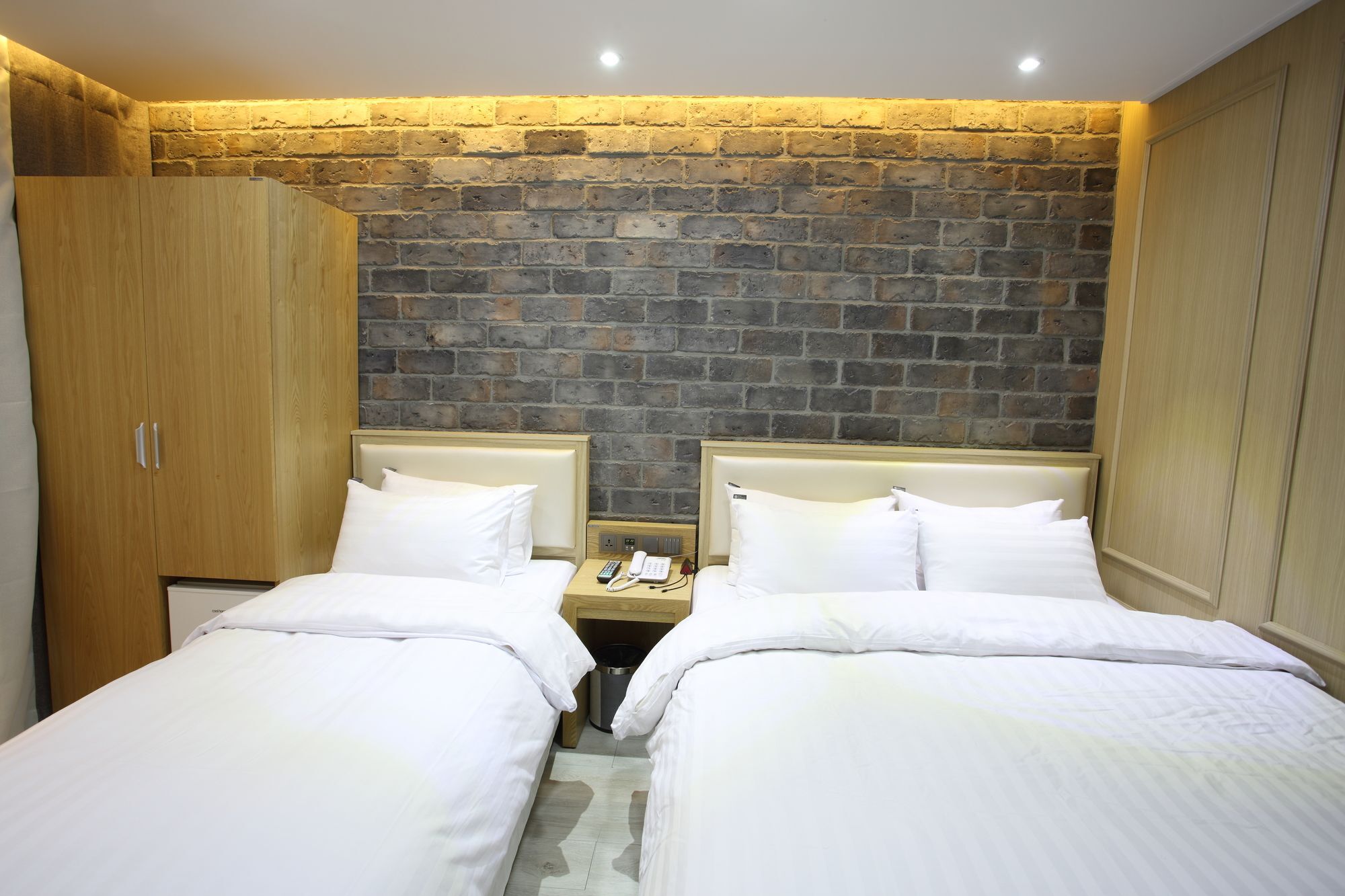 Diamond Tourist Hotel Incheon Exterior photo