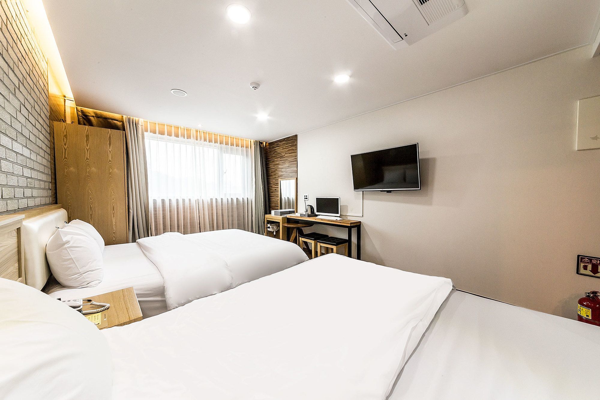 Diamond Tourist Hotel Incheon Exterior photo