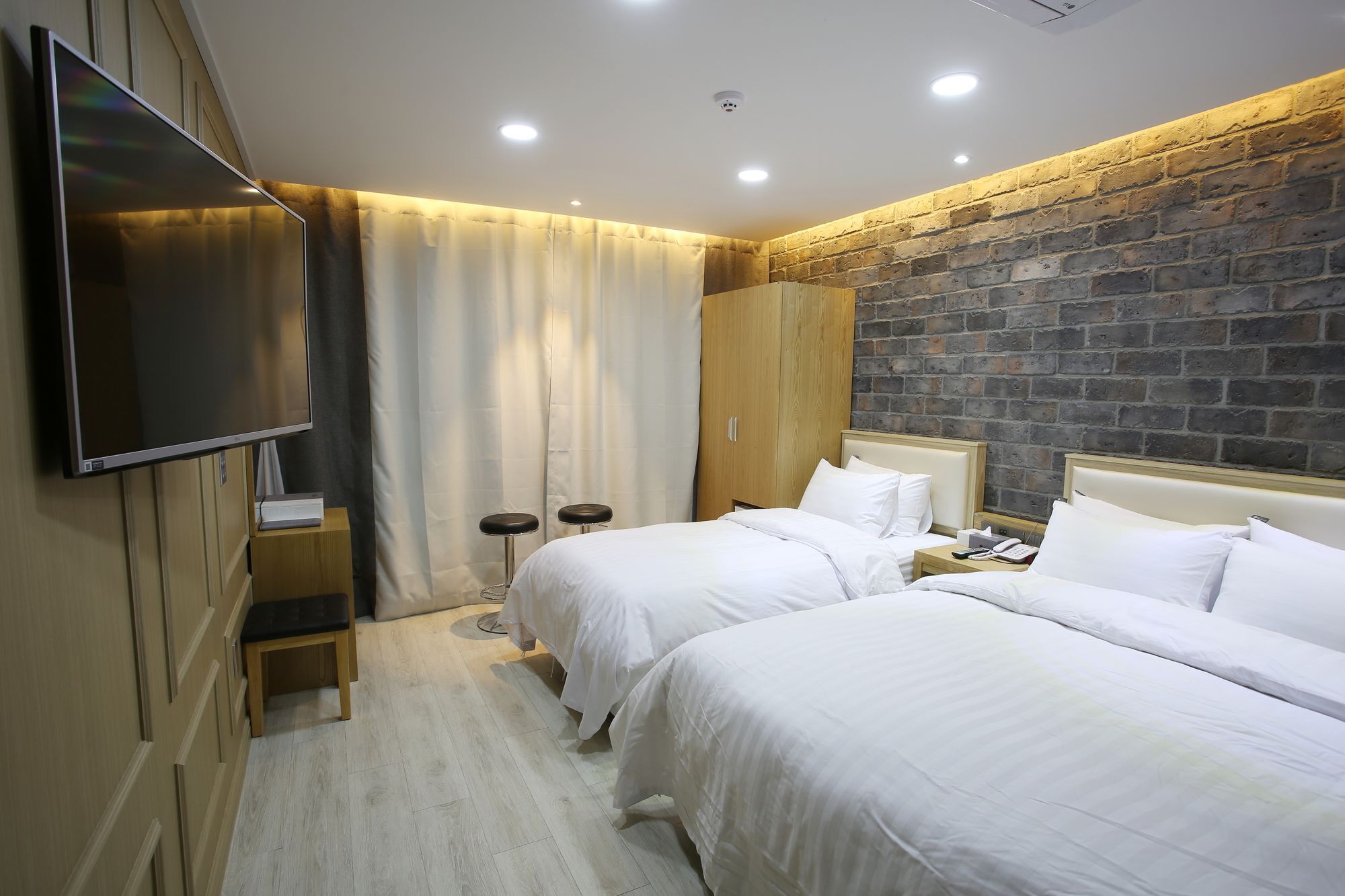 Diamond Tourist Hotel Incheon Exterior photo